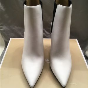 MICHAEL Michael Kors White and Black Ankle Boots